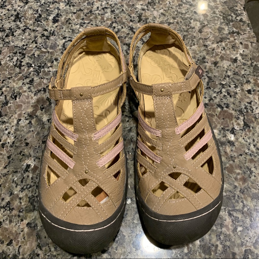 Pink & Tan Jambu Mary Jane Sandals Flats 7M EUC